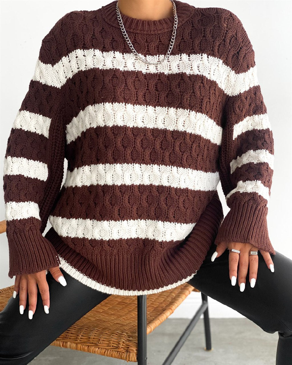 Crew neck braided Pullover