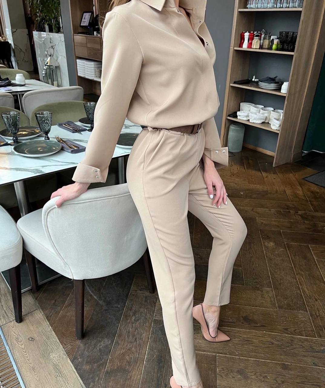 Full sleeves jumpsuit - Beige