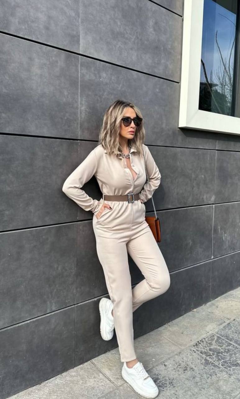 Full sleeves jumpsuit - Beige