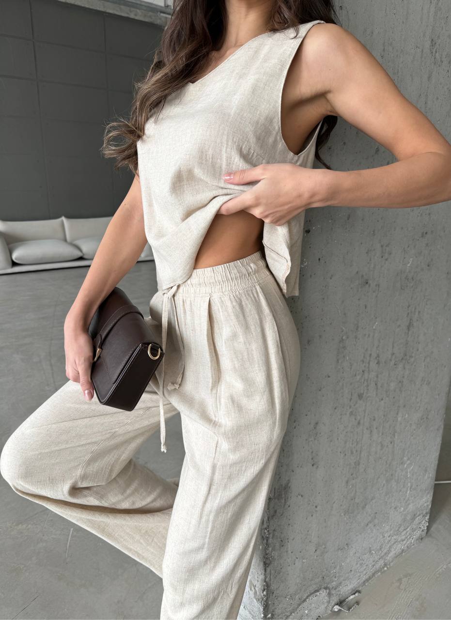 Linen sleeveless off-white set