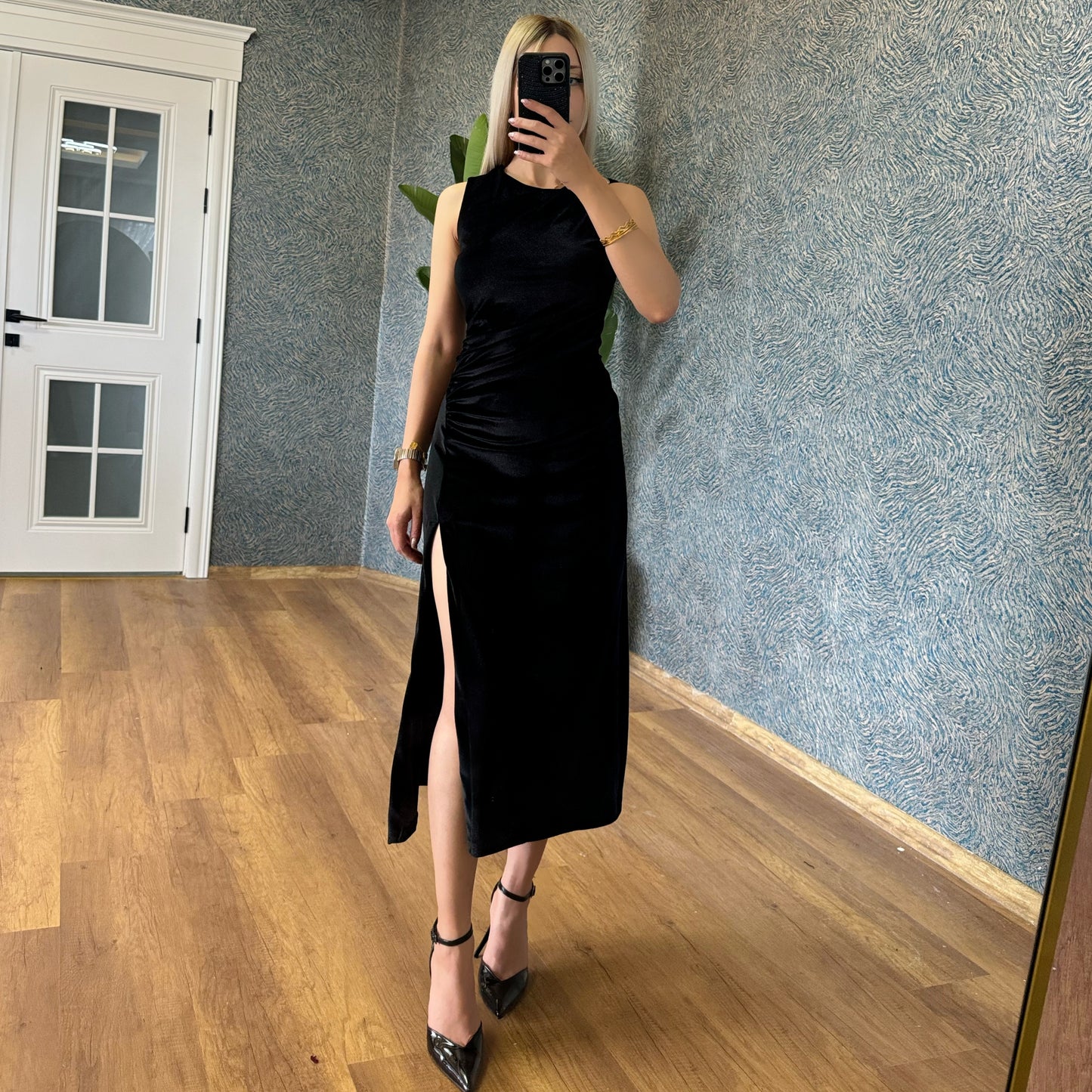 Velvet drape midi dress-Black